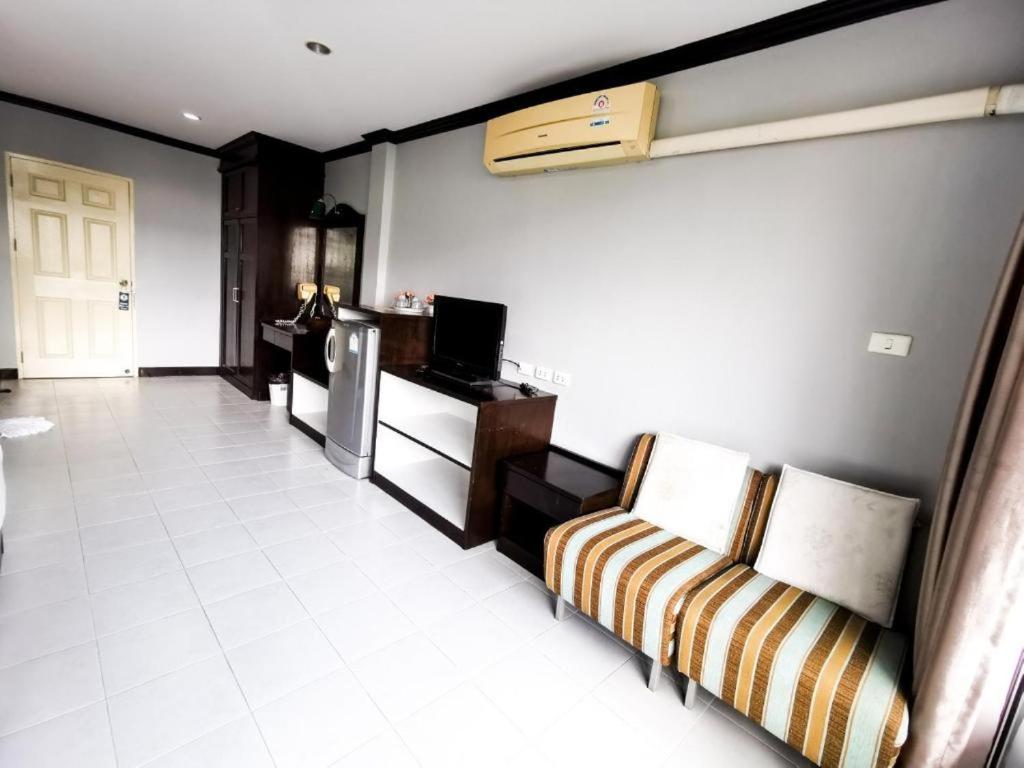 Sea Boss Homestay Kata Beach  Esterno foto