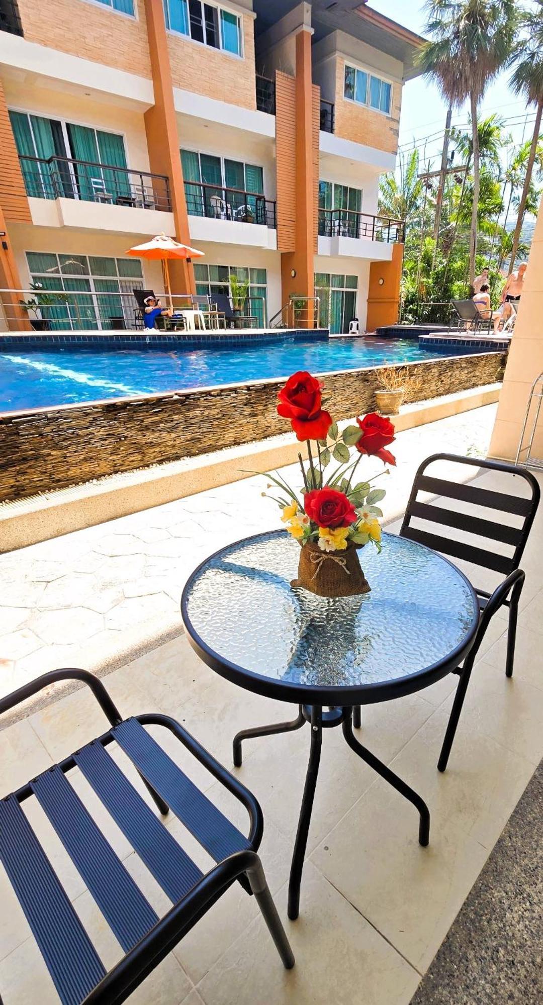 Sea Boss Homestay Kata Beach  Esterno foto