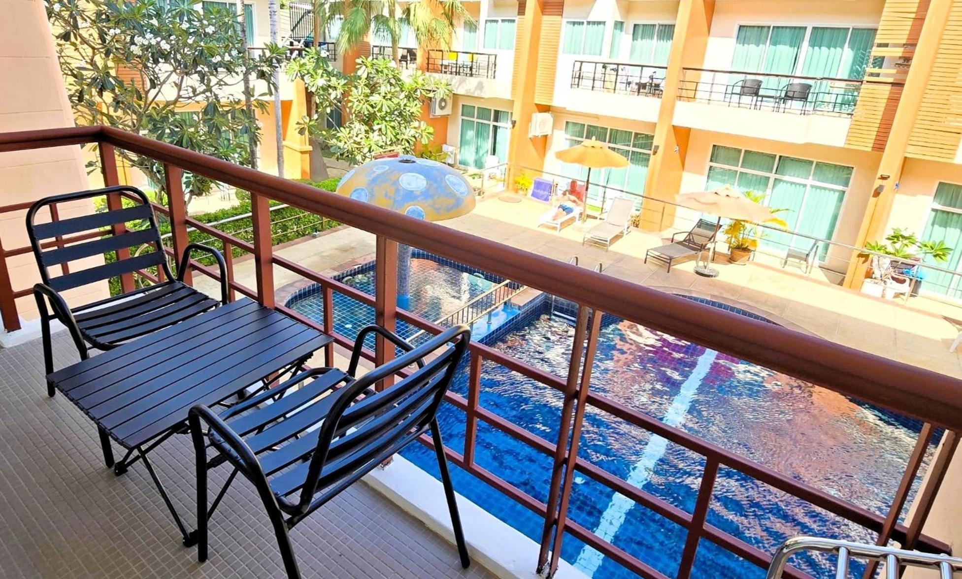 Sea Boss Homestay Kata Beach  Esterno foto