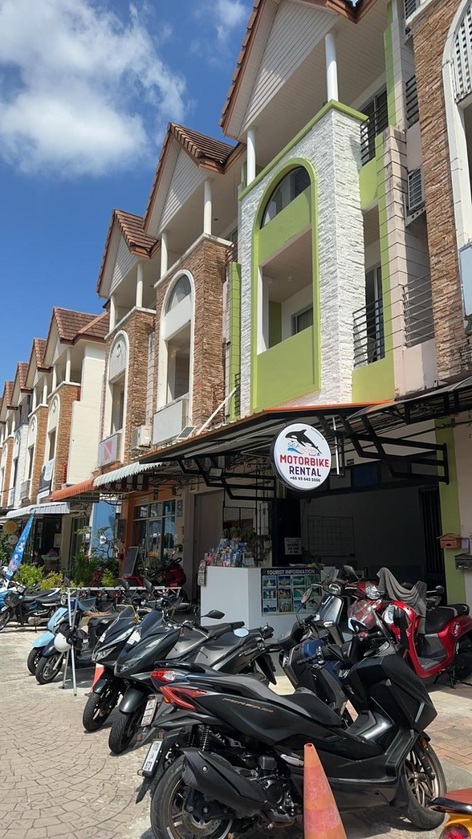 Sea Boss Homestay Kata Beach  Esterno foto